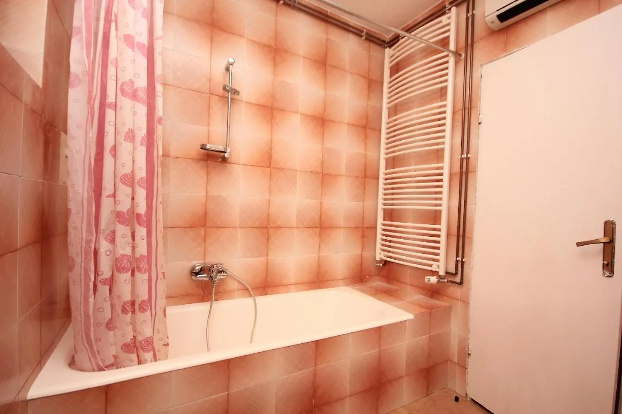 Apartments With A Parking Space Opric, Opatija - 7756 Lovran