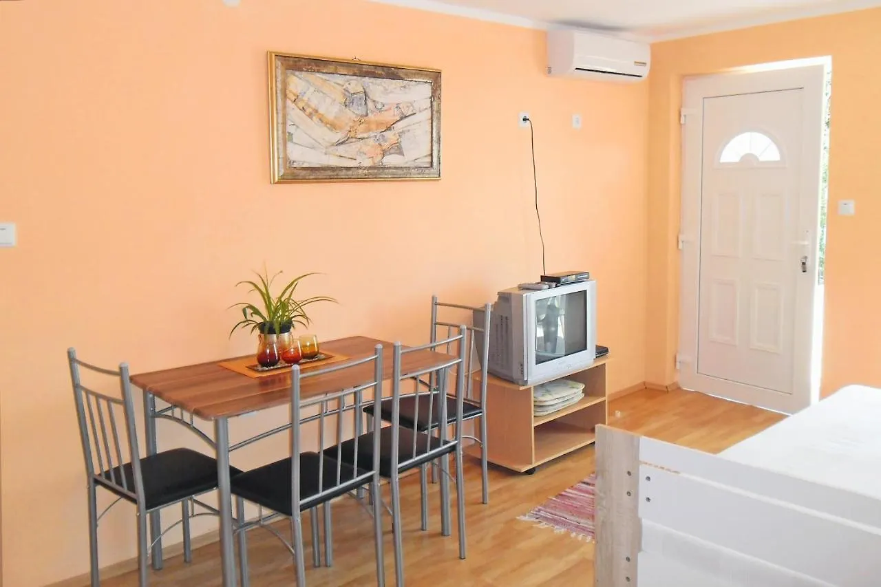 Apartments With A Parking Space Opric, Opatija - 7756 Lovran 0*,  Chorvatsko