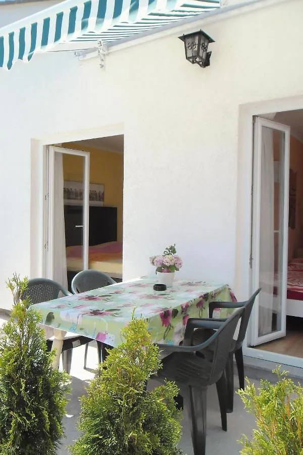 Apartments With A Parking Space Opric, Opatija - 7756 Lovran